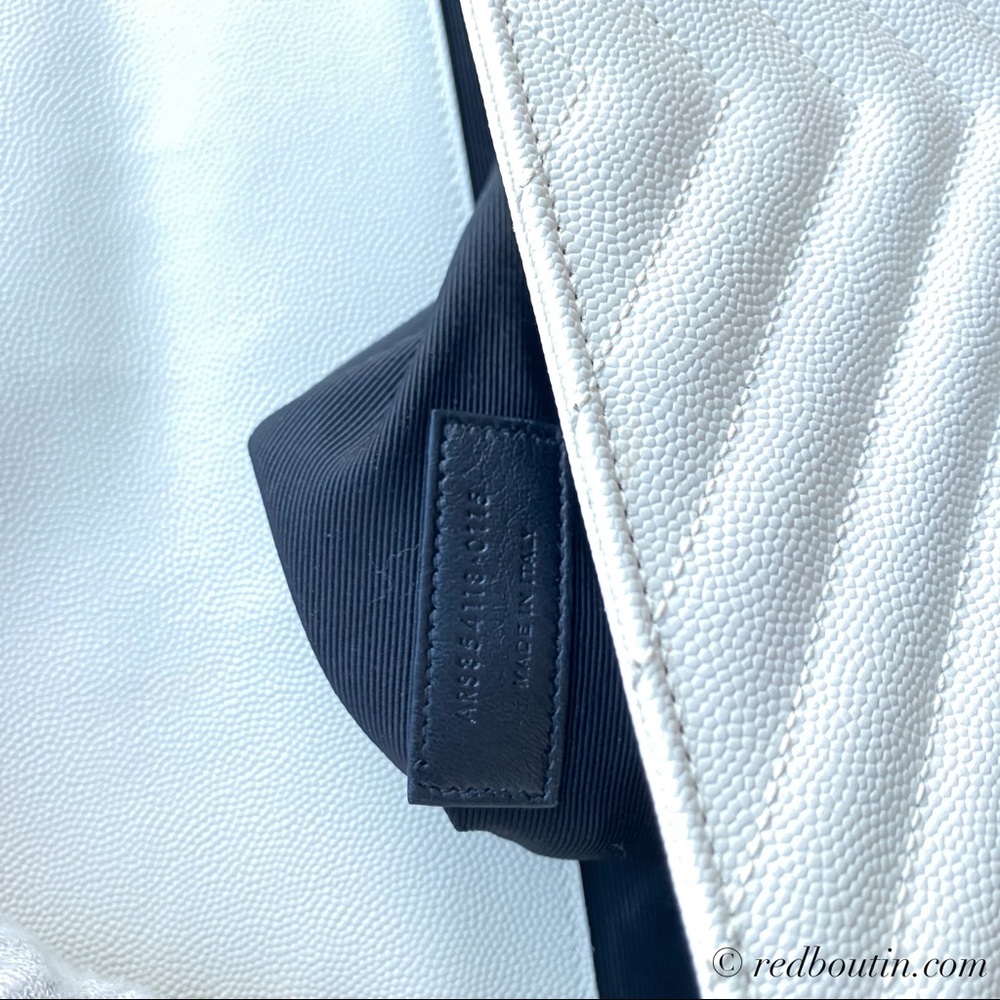 ♥️Sold Laurent YSL grained leather envelope bag LG - Picture 6 of 8